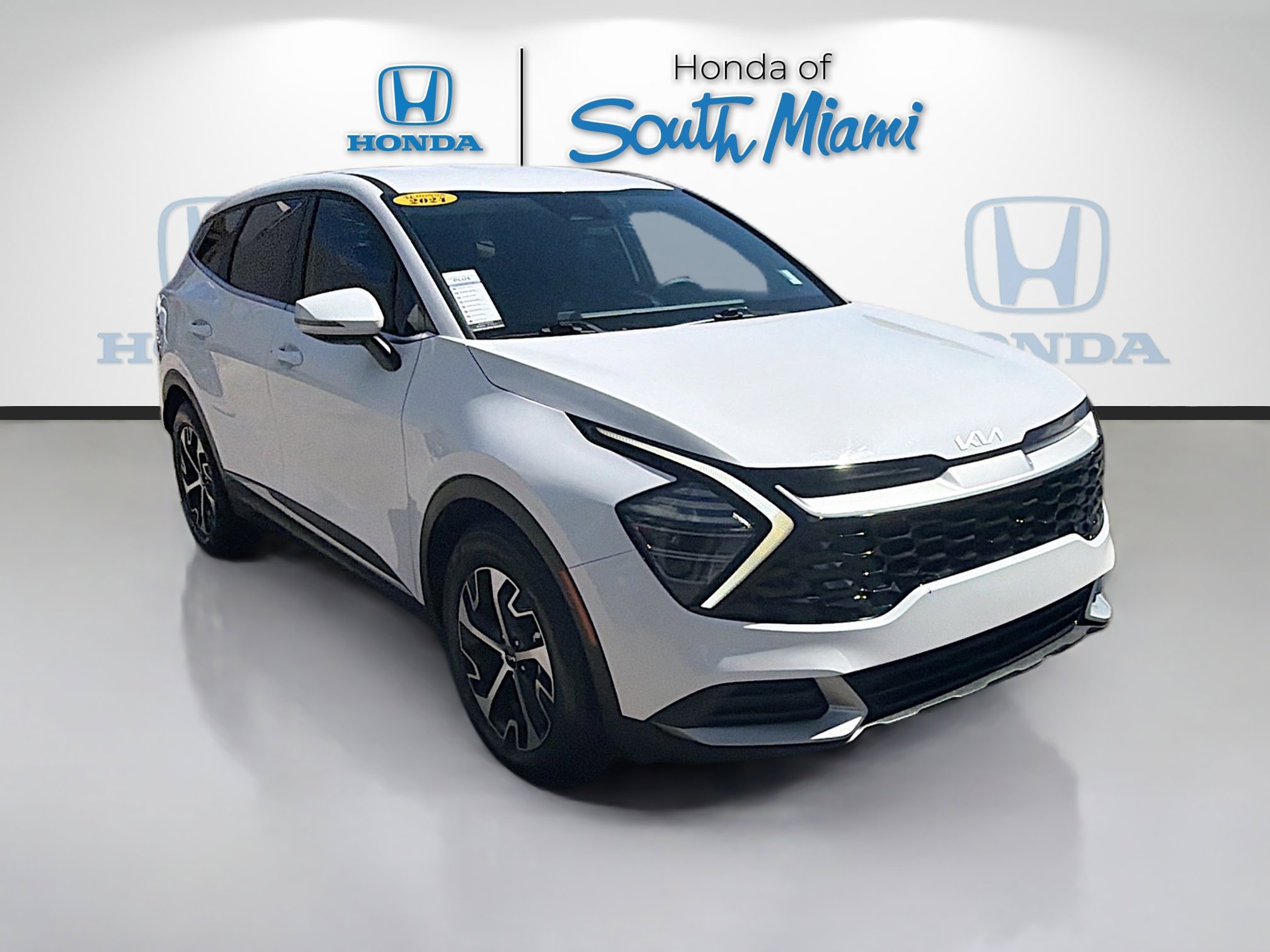 Used 2024 Kia Sportage EX