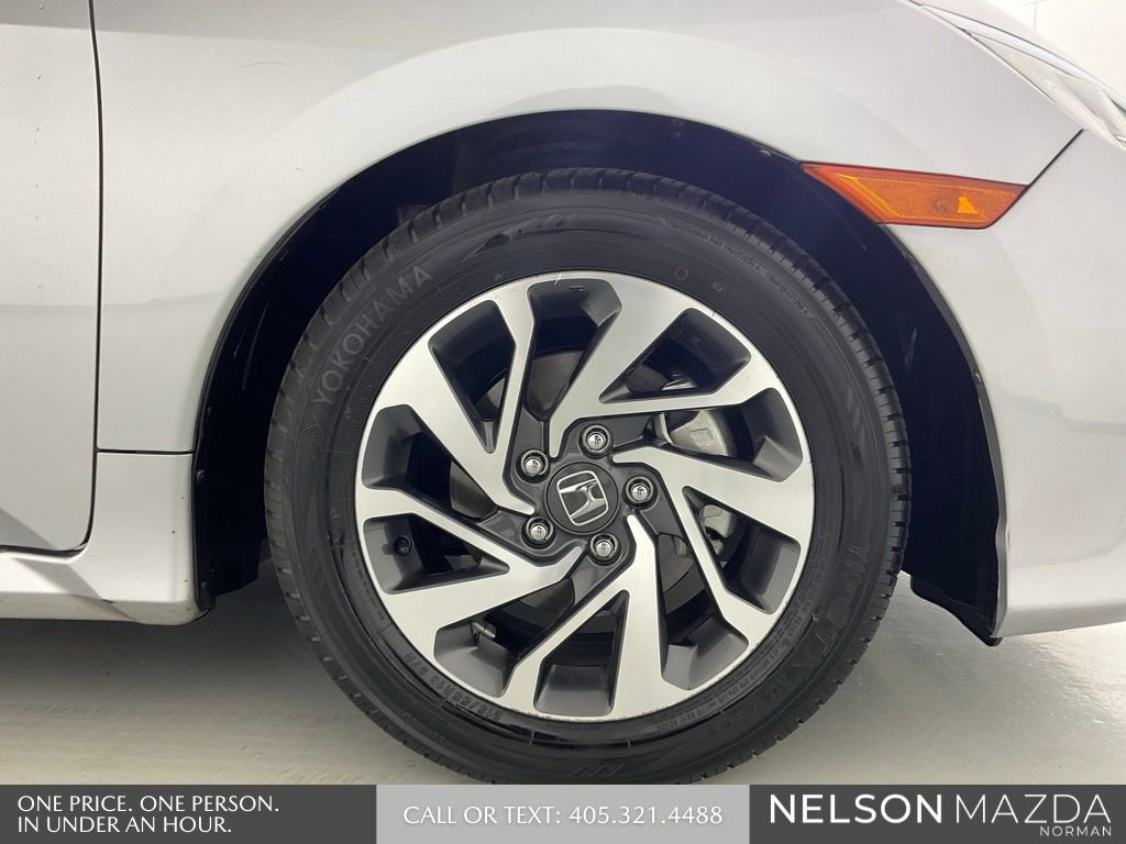 Used 2017 Honda Civic EX image 10