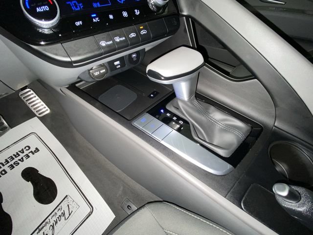 Used 2026 Hyundai Elantra Sport image 19