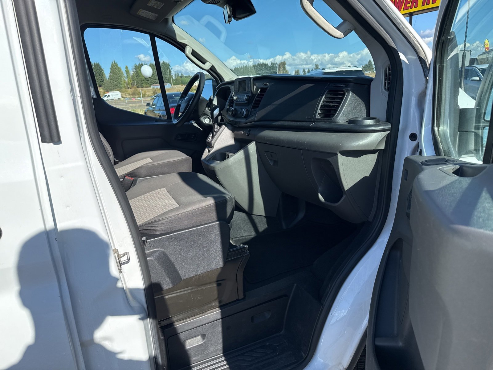 Used 2021 Ford Transit 350 XLT image 14