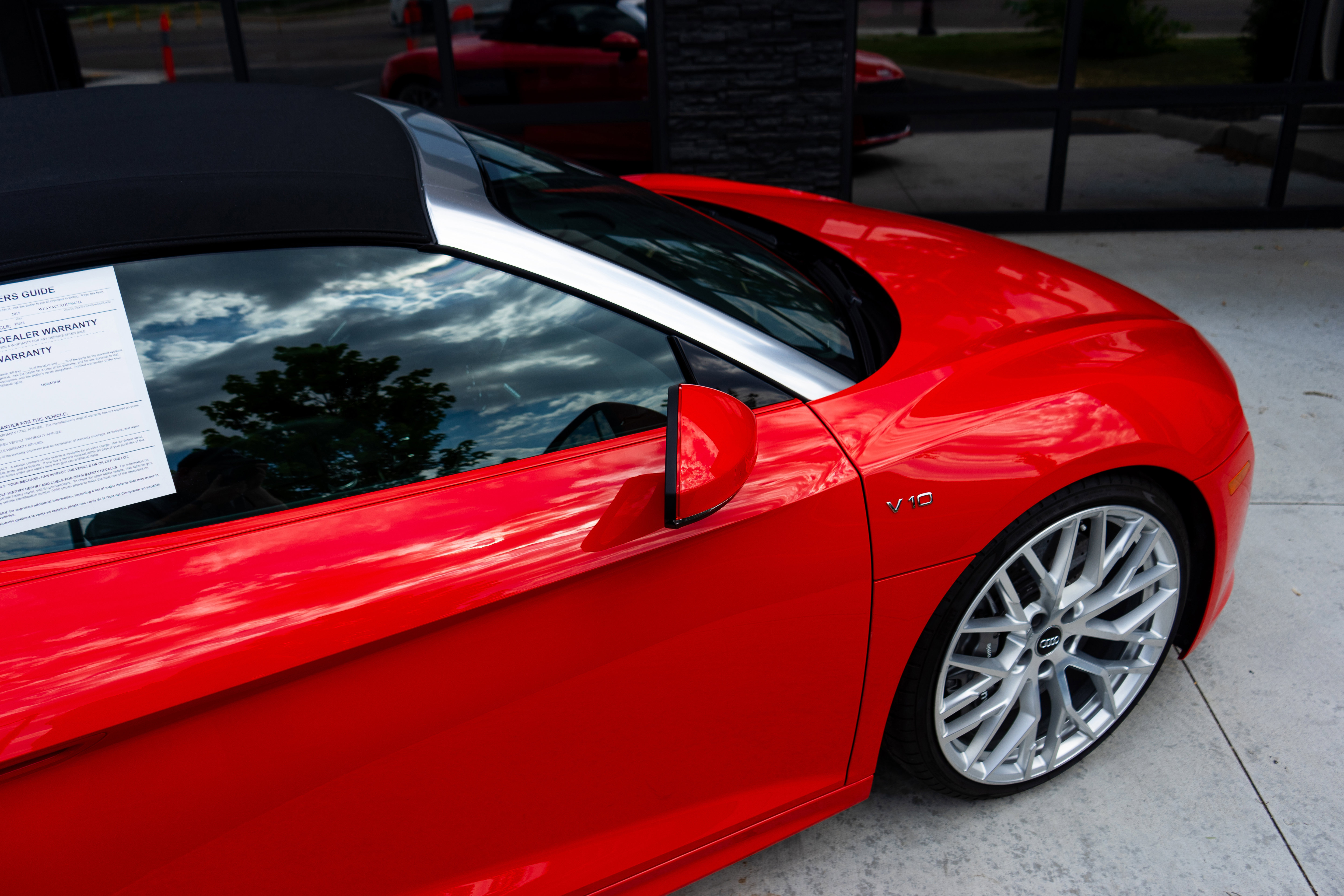 Used 2017 Audi R8 V10 image 64