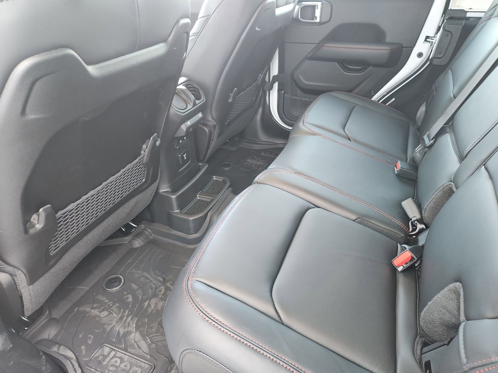 New 2026 Jeep Wrangler Unlimited Rubicon 392 w/ Quick Order Package 27X Moab AWD/4WD image 27