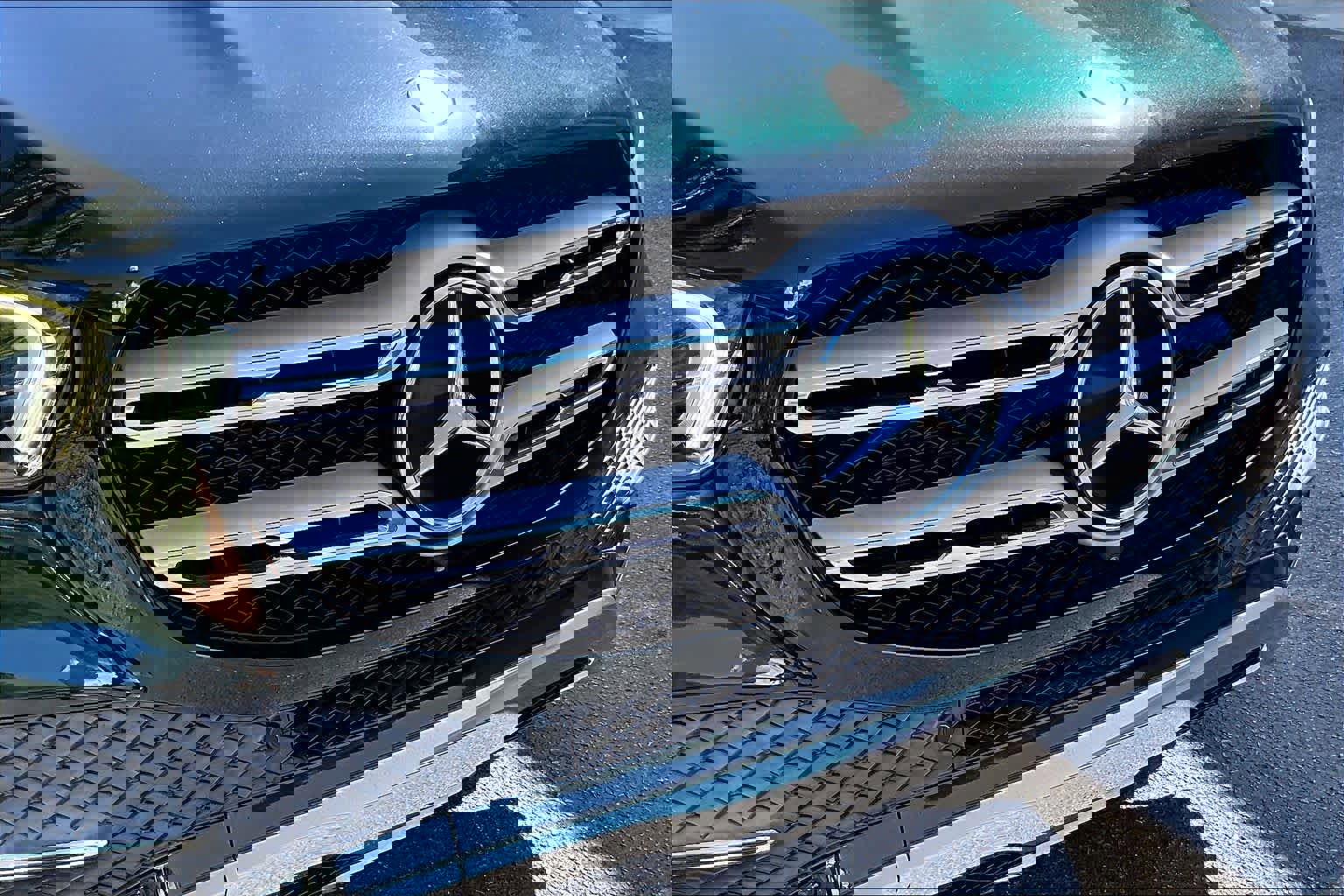 Used 2020 Mercedes-Benz GLE 350 4MATIC w/ Premium Package image 30