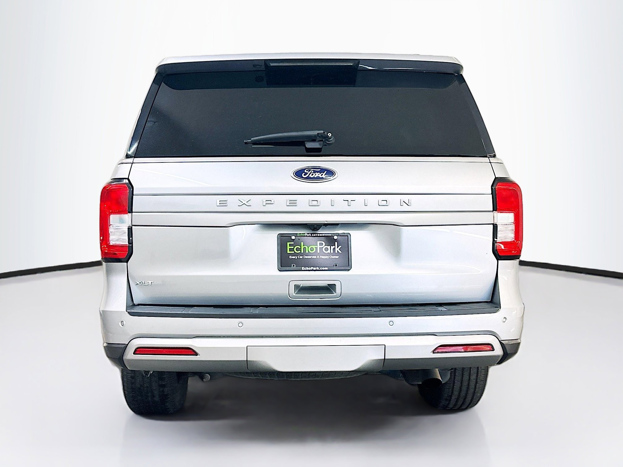 Used 2024 Ford Expedition XLT image 7