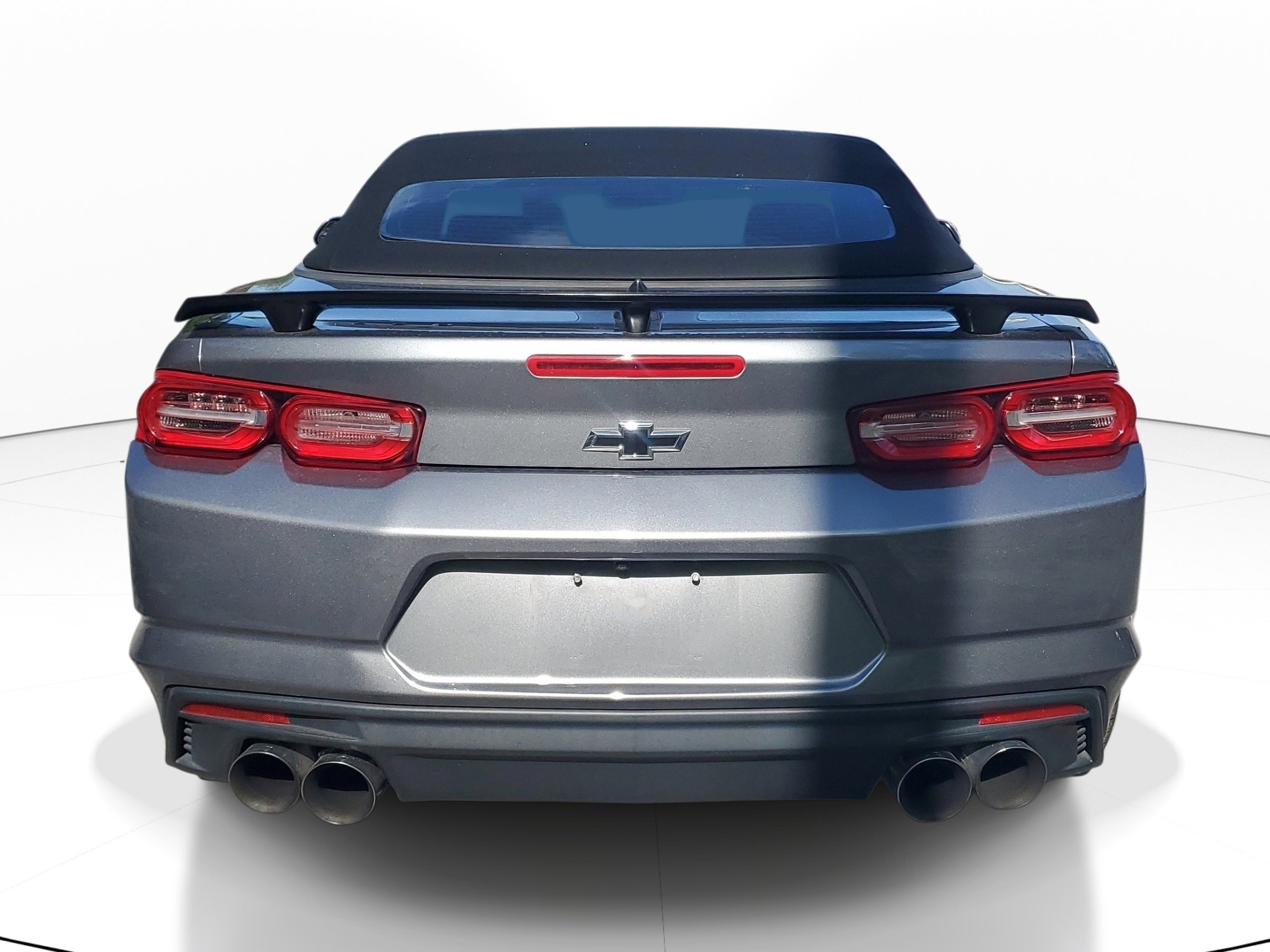 Used 2020 Chevrolet Camaro LT RWD image 5