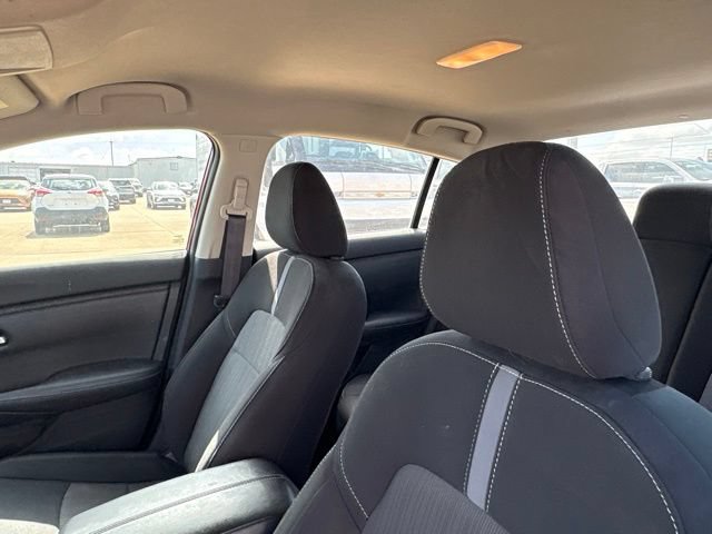 Used 2022 Nissan Sentra SV FWD image 11