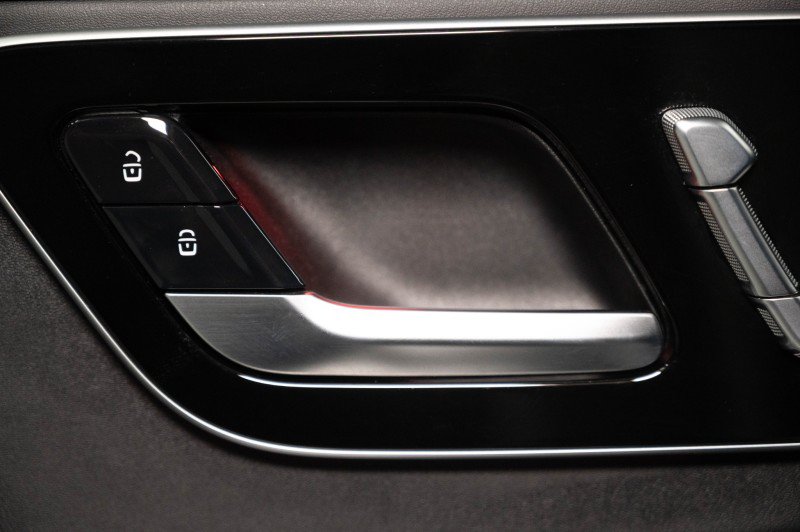 Used 2023 Mercedes-Benz C 43 AMG 4MATIC Sedan image 27