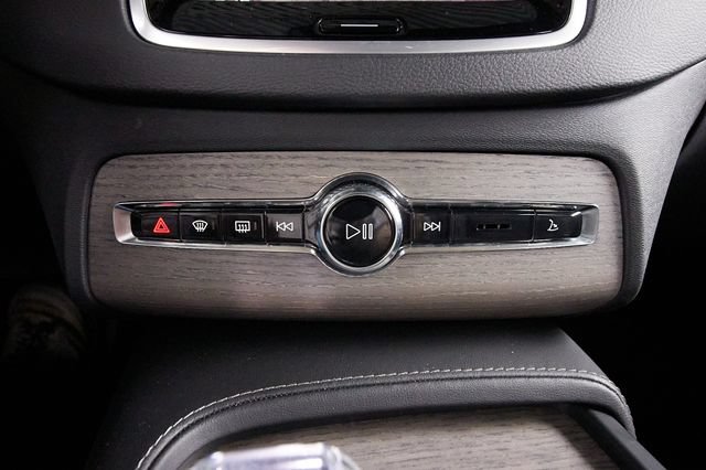 Certified 2023 Volvo XC90 B6 Ultimate AWD/4WD image 16