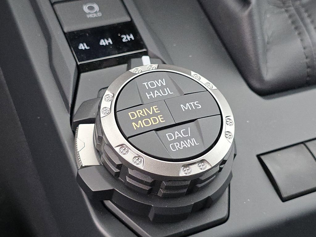 Used 2026 Toyota Tacoma TRD Off-Road image 12