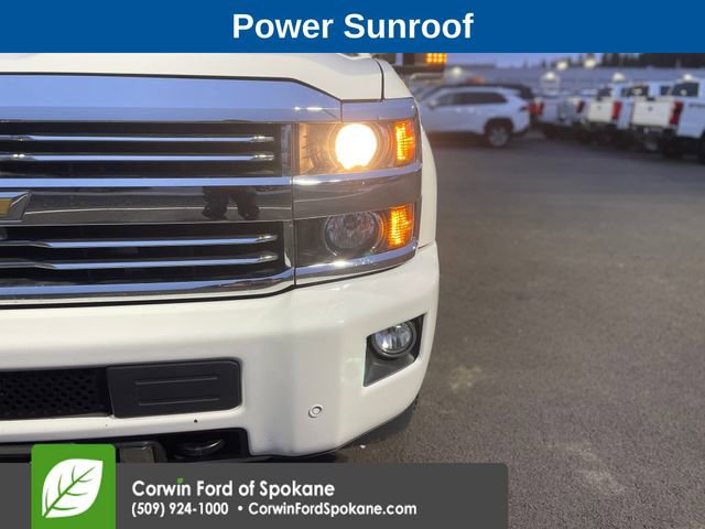 Used 2015 Chevrolet Silverado 3500 High Country w/ Duramax Plus Package image 8