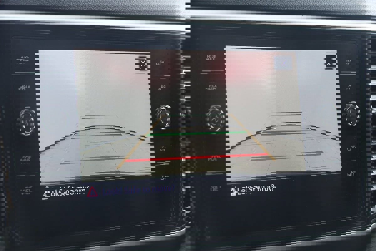 Used 2021 Volkswagen Atlas SEL Premium image 10