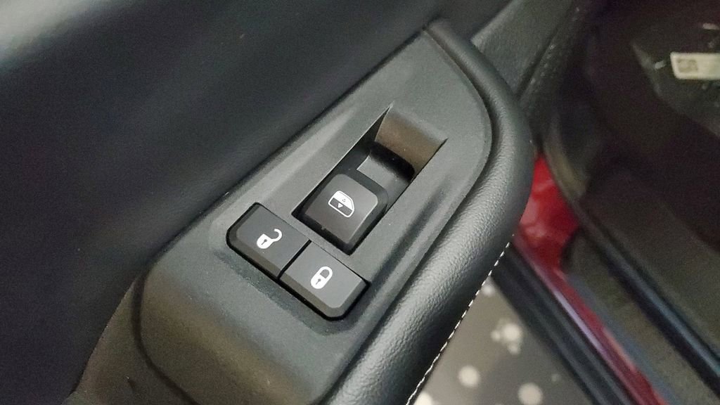 Used 2025 Jeep Grand Cherokee L Laredo image 19