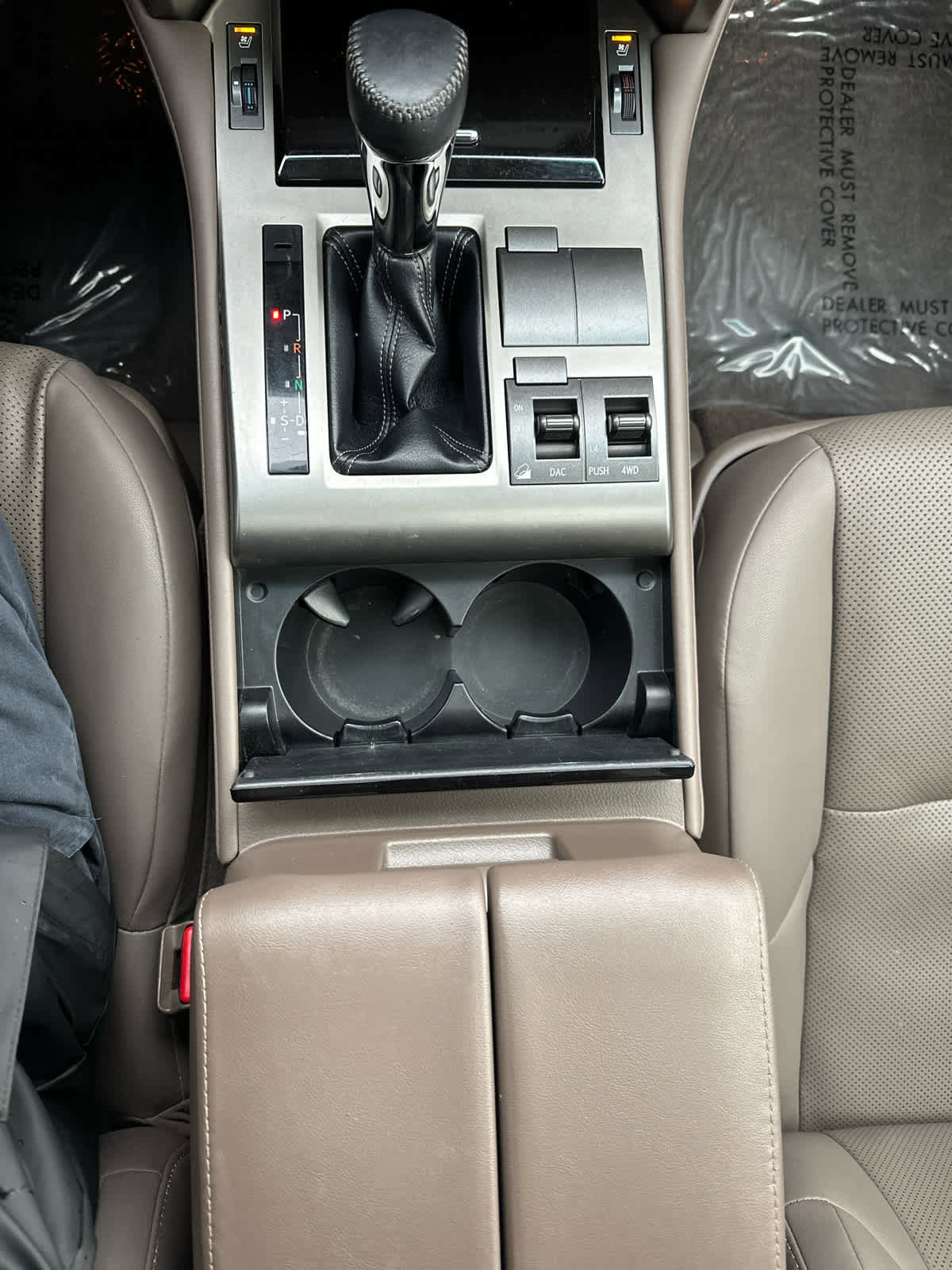 Used 2018 Lexus GX 460 w/ Navigation Package image 17