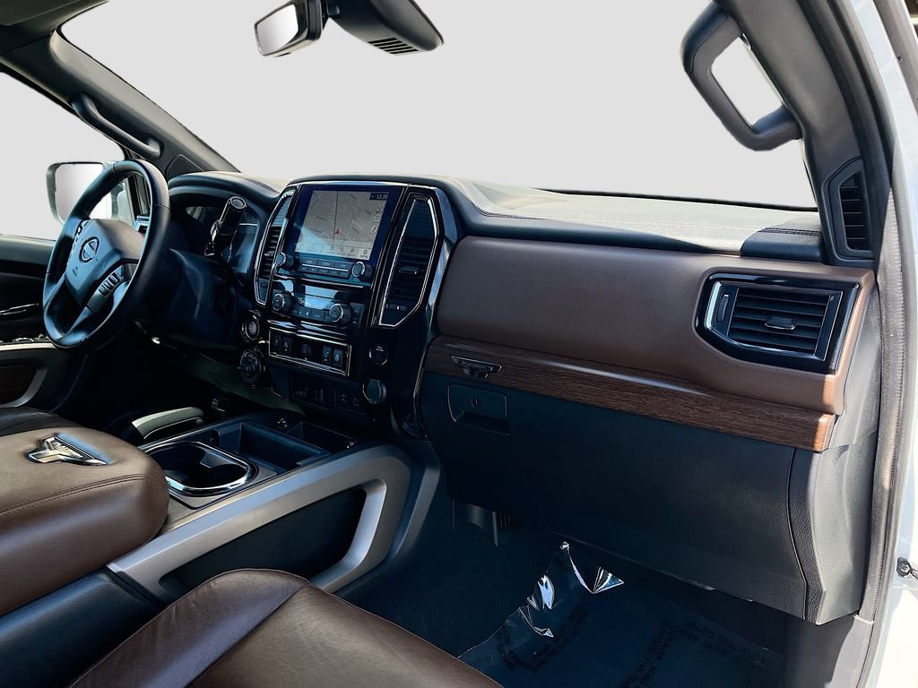 Used 2023 Nissan Titan Platinum Reserve w/ Moonroof Package AWD/4WD image 31