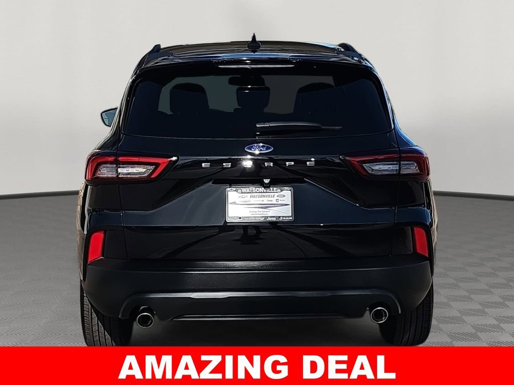 Used 2025 Ford Escape ST-Line image 4