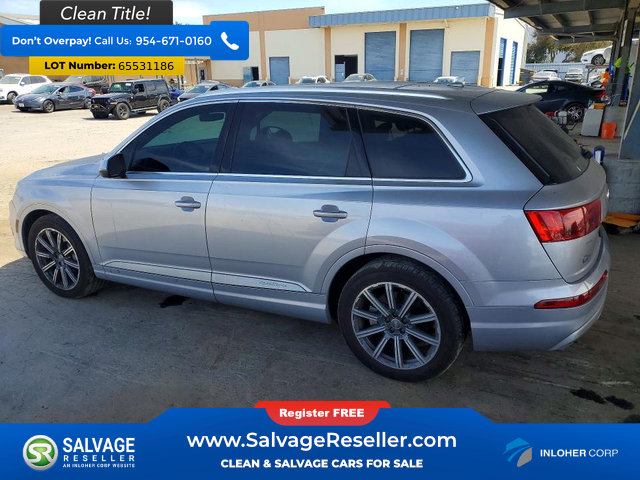Used 2017 Audi Q7 3.0T Prestige AWD/4WD image 3