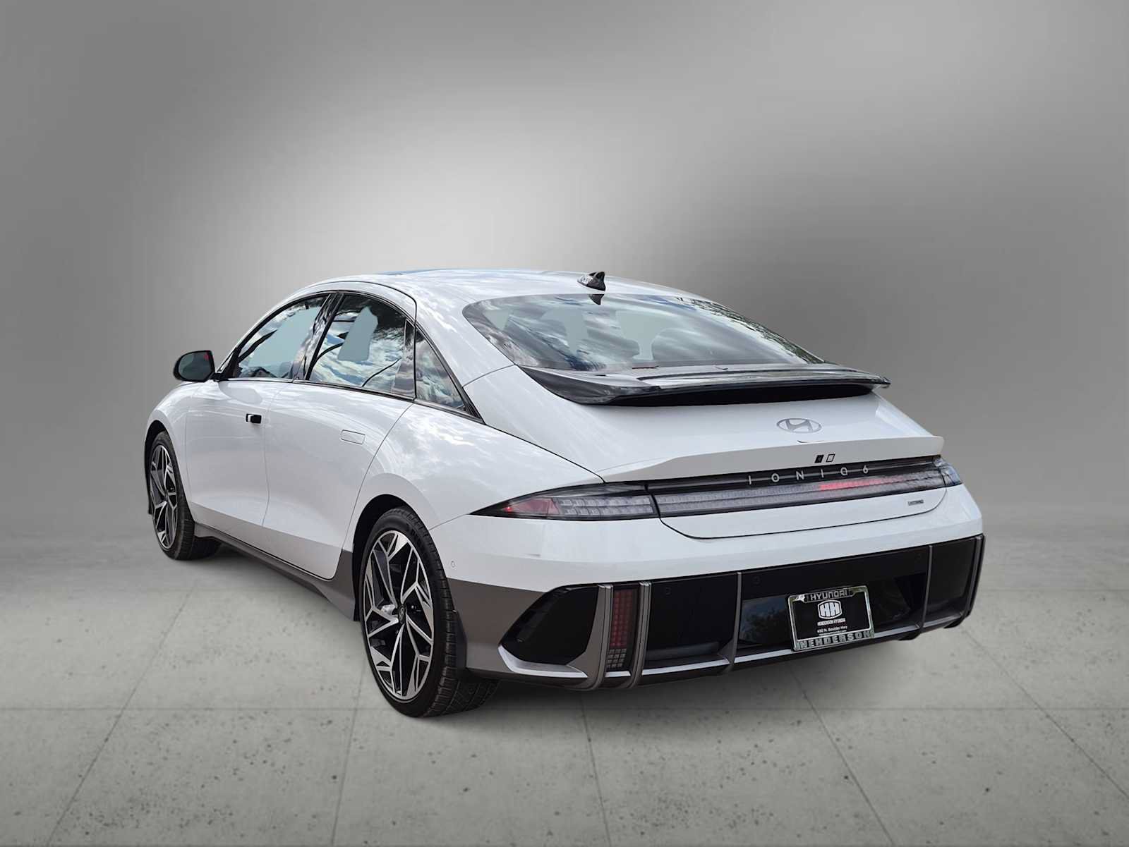 Certified 2023 Hyundai Ioniq 6 Limited AWD/4WD image 6