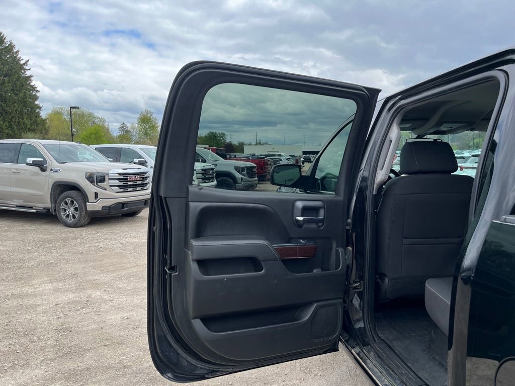 Used 2016 GMC Sierra 1500 SLE w/ SLE Value Package AWD/4WD image 28
