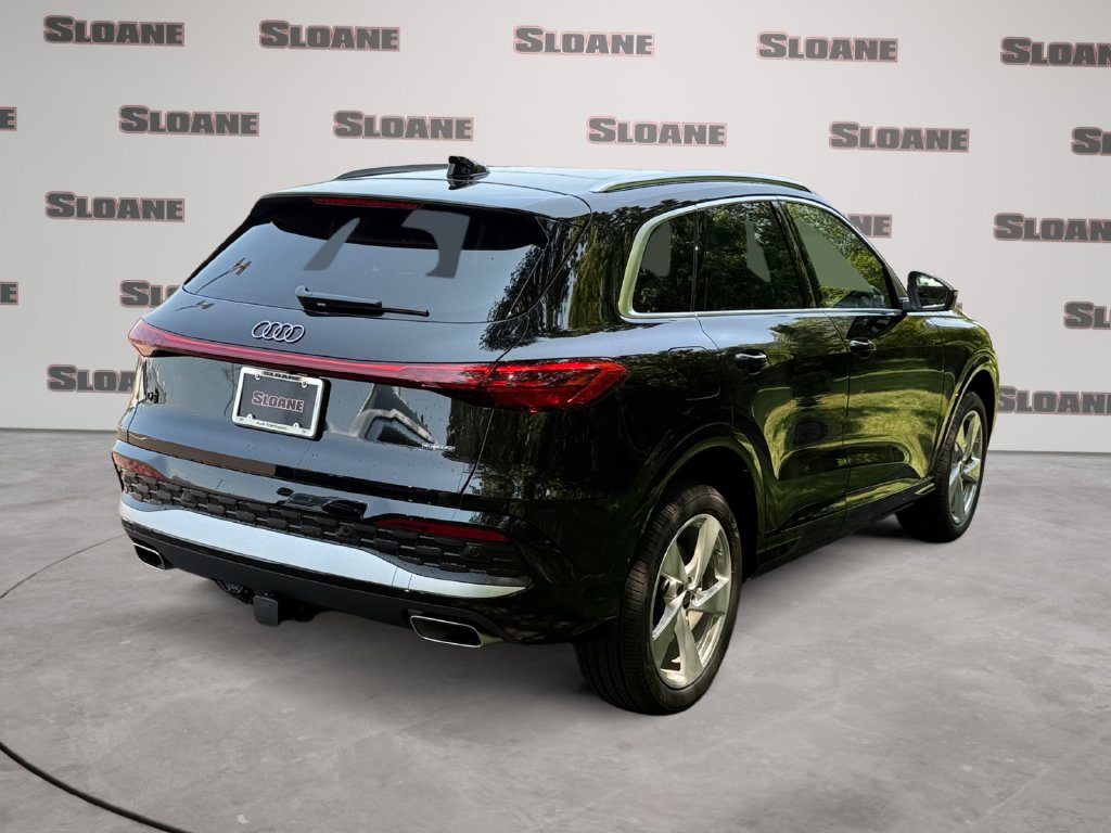 Certified 2025 Audi Q5 Premium Plus w/ Premium Plus AWD/4WD image 5