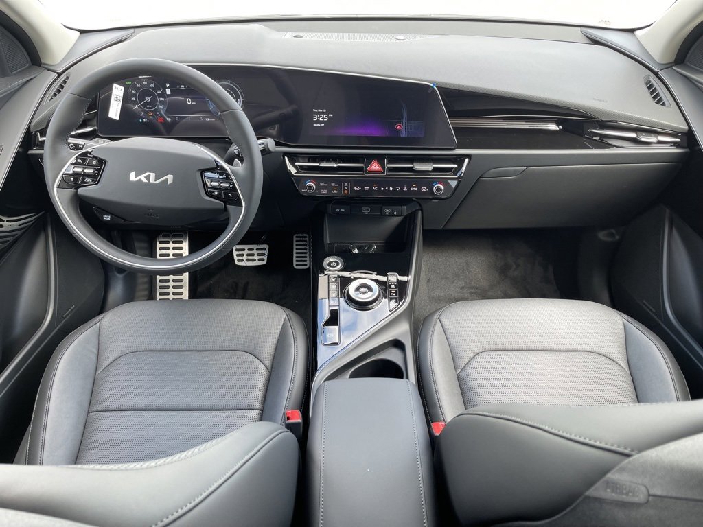 New 2024 Kia Niro Wave image 2