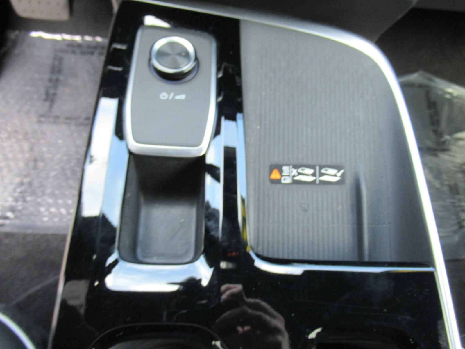 Used 2026 Buick Enclave Preferred FWD image 19