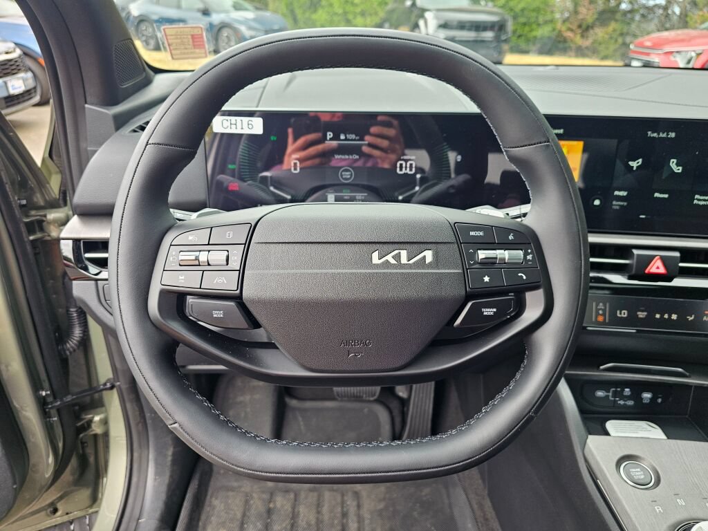 New 2026 Kia Sportage X-Line AWD/4WD image 12