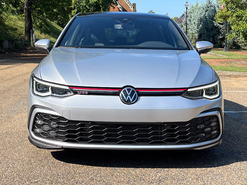 Used 2022 Volkswagen GTI SE FWD image 28