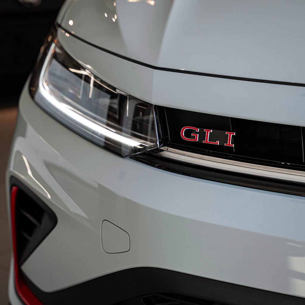 New 2027 Volkswagen Jetta GLI Autobahn FWD image 3