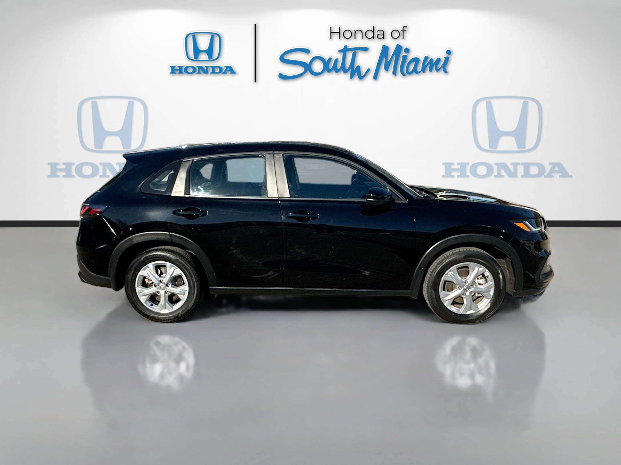 Certified 2023 Honda HR-V LX image 8