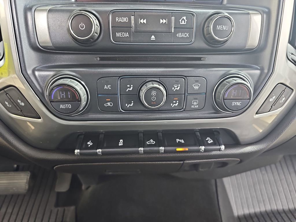 Used 2018 Chevrolet Silverado 1500 LT w/ All Star Edition image 28