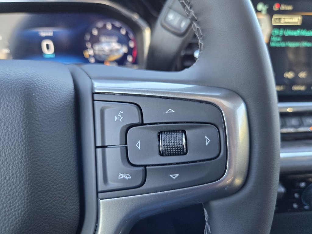 Used 2025 Chevrolet Silverado 3500 LTZ w/ LTZ Premium Package image 21