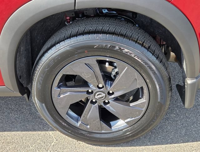 New 2026 Nissan Rogue SV FWD image 8