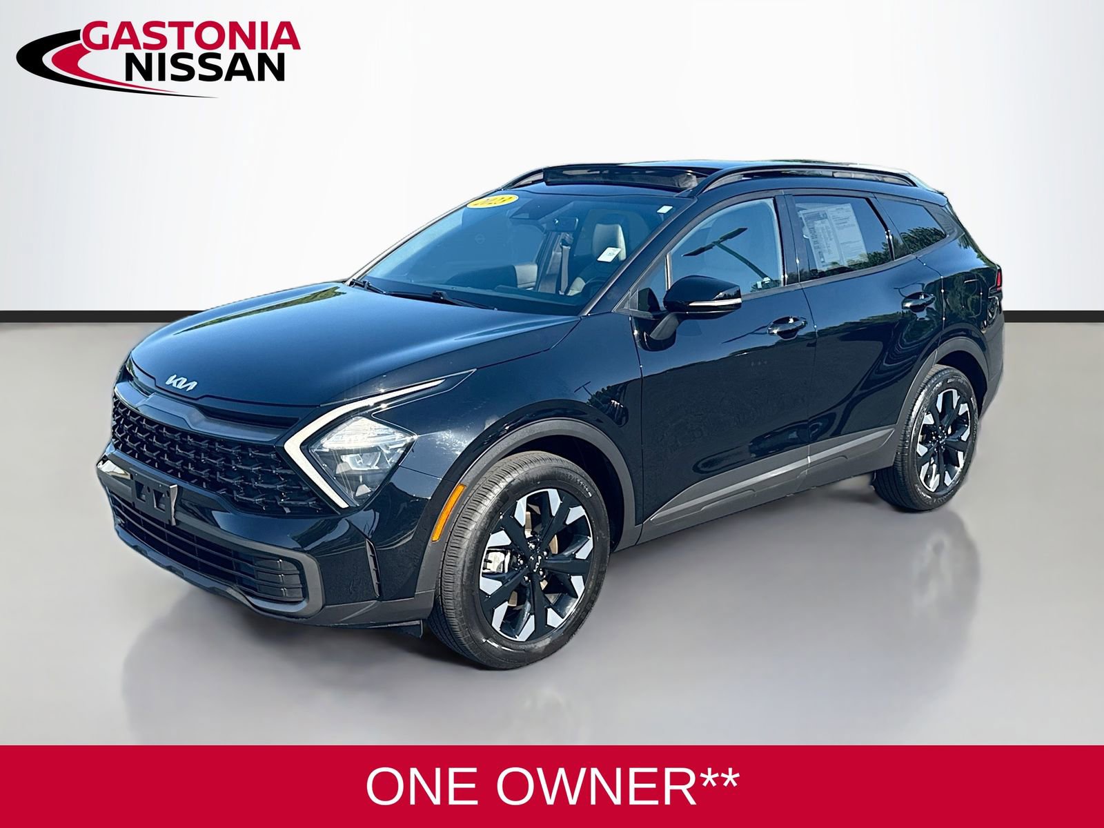 Used 2023 Kia Sportage X-Line w/ X-Line Premium Package AWD/4WD image 3