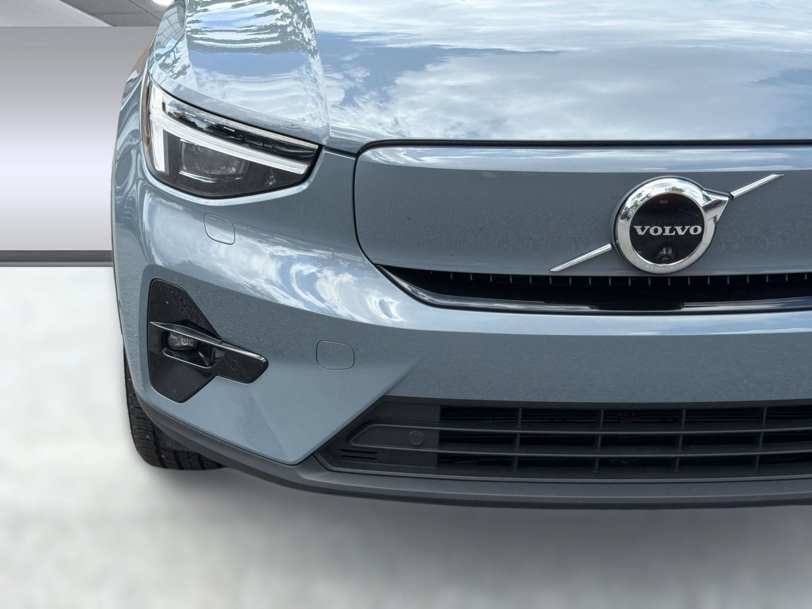 Certified 2023 Volvo C40 P8 Recharge Ultimate AWD/4WD image 12