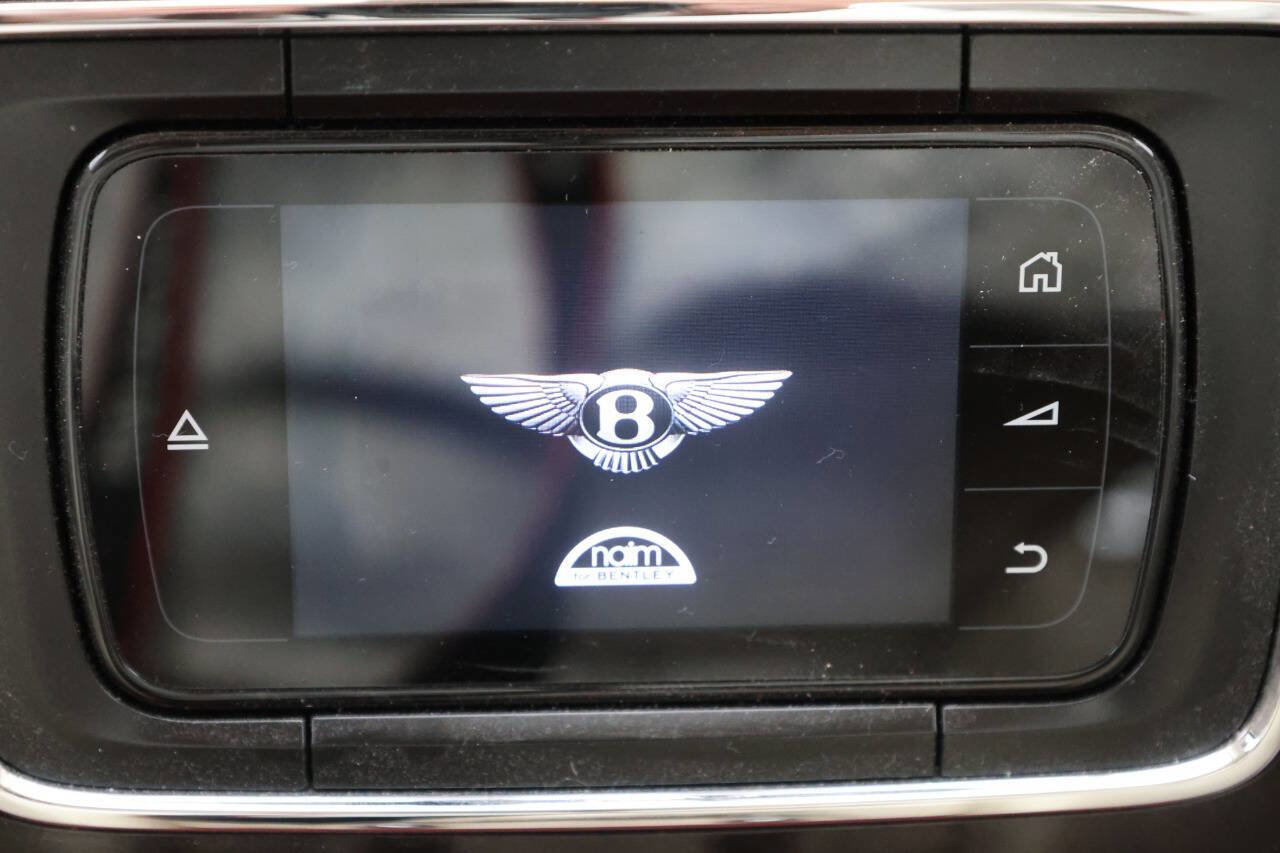 Used 2018 Bentley Flying Spur S W12 image 22