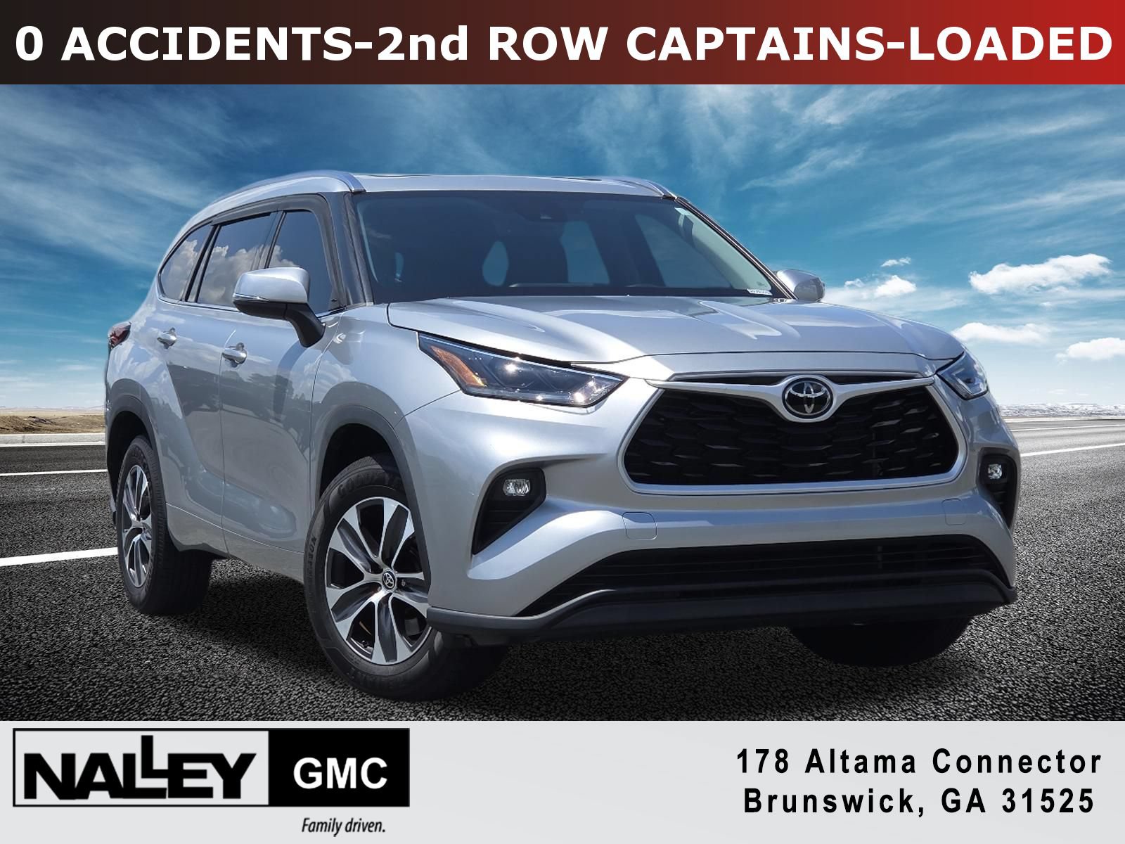 Used 2021 Toyota Highlander XLE FWD image 1