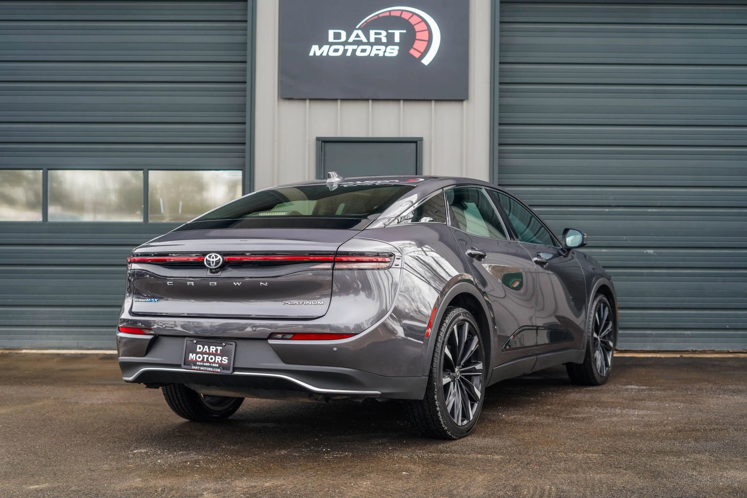 Used 2023 Toyota Crown Platinum image 7