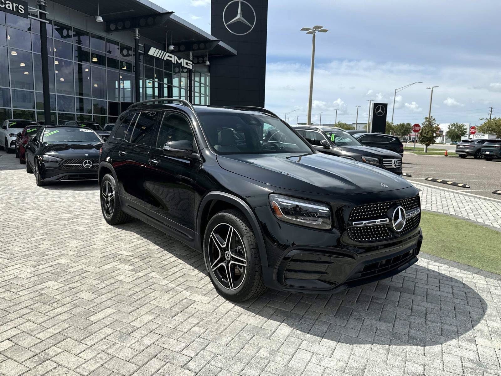 New 2026 Mercedes-Benz GLB 250 image 7