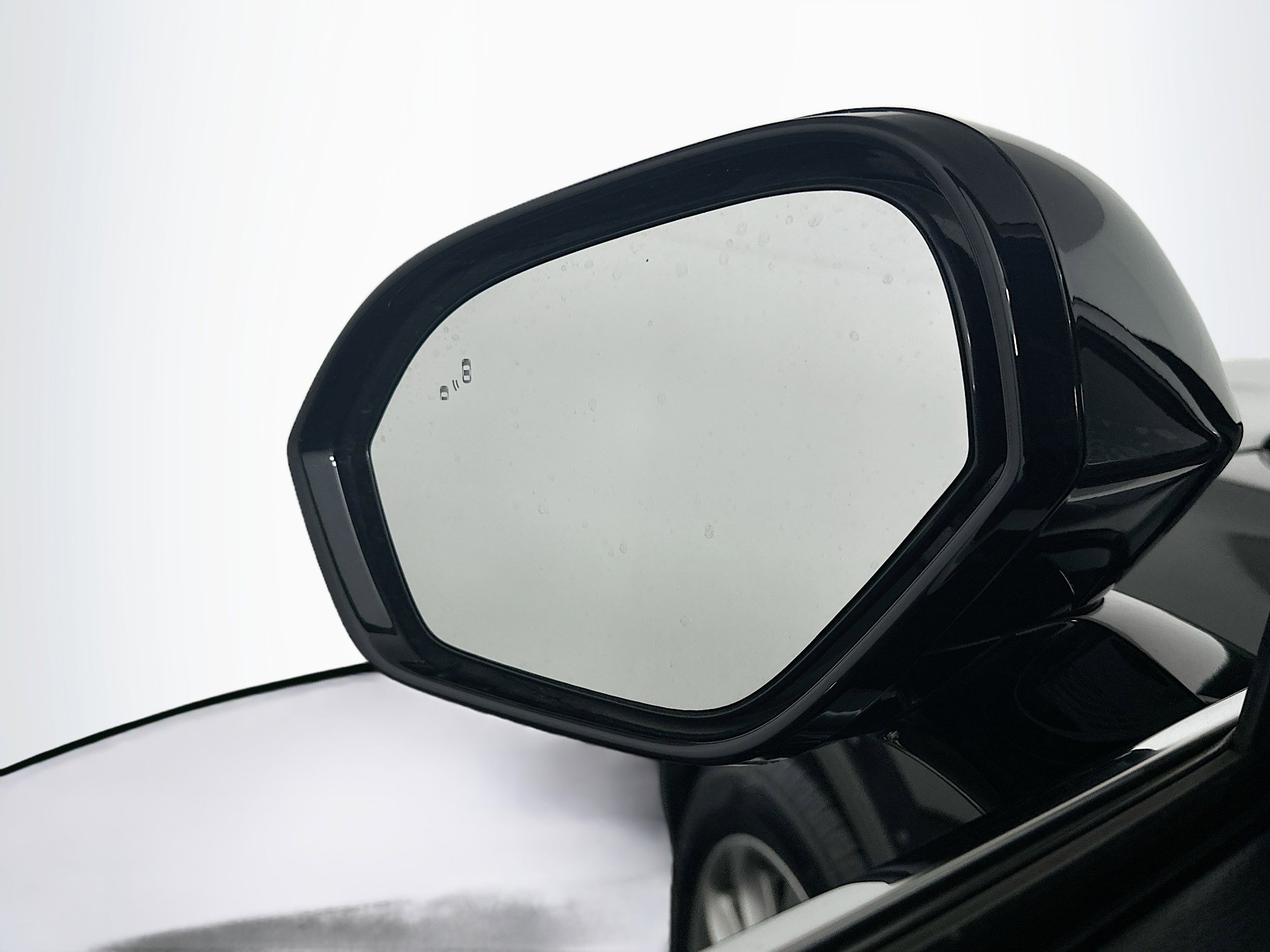 Used 2022 Lincoln Corsair FWD w/ Premium Package image 16