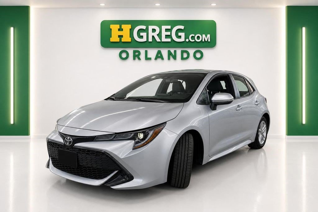 Used 2022 Toyota Corolla SE w/ SE Preferred Package FWD image 4