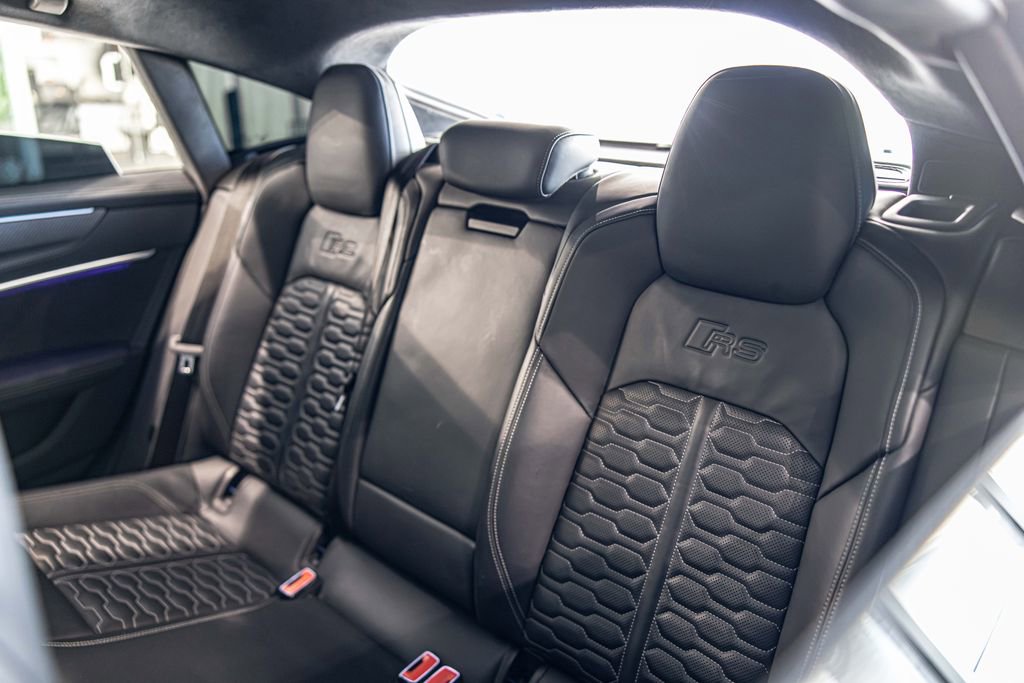 Used 2022 Audi RS 7 Sportback w/ RS 7 Executive Package image 33