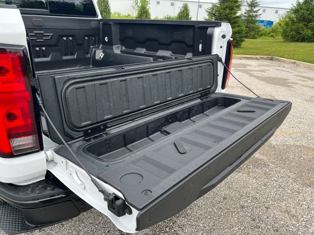 Used 2023 Chevrolet Colorado Z71 w/ Z71 Convenience Package 2 AWD/4WD image 12