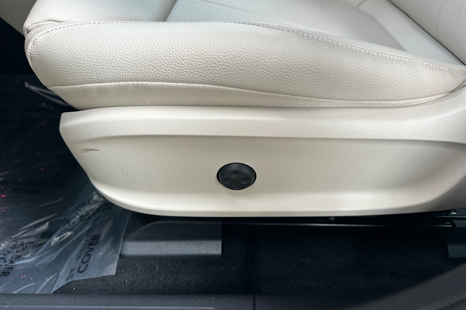 Certified 2025 Mercedes-Benz EQB 250+ image 15
