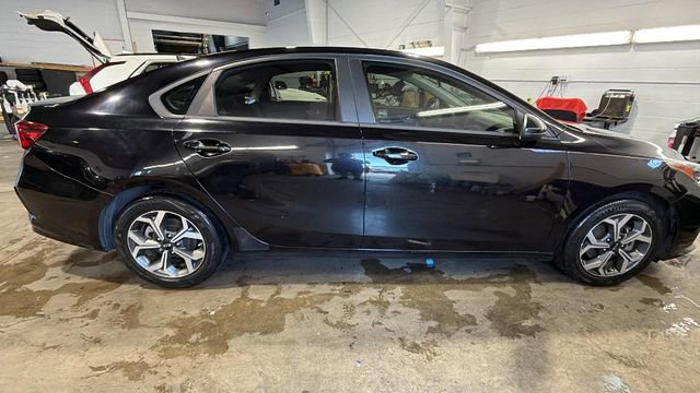 Used 2021 Kia Forte LXS FWD image 6