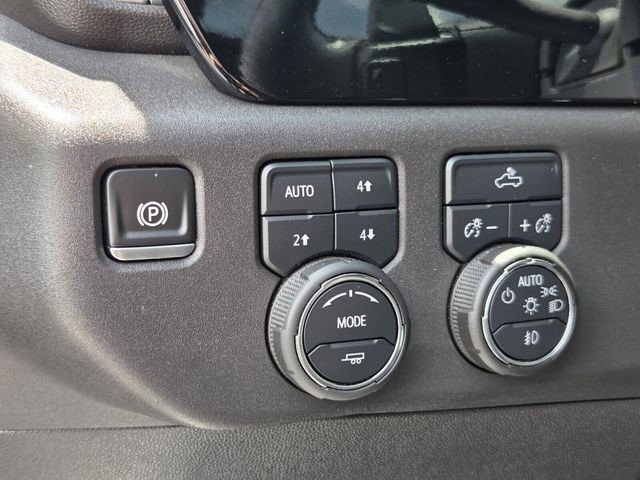 Certified 2025 Chevrolet Silverado 1500 LT Trail Boss w/ Convenience Package II AWD/4WD image 22
