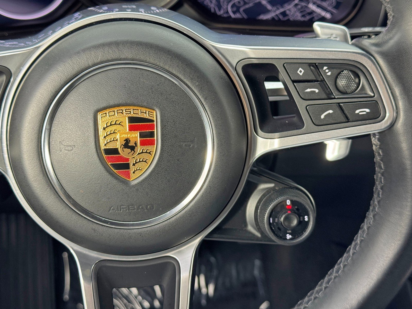 Used 2022 Porsche Cayenne GTS AWD/4WD image 23