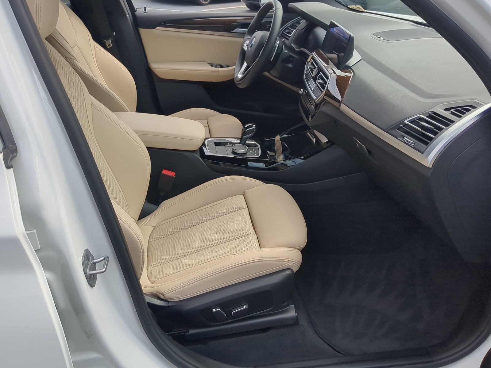 Certified 2024 BMW X3 xDrive30i AWD/4WD image 33
