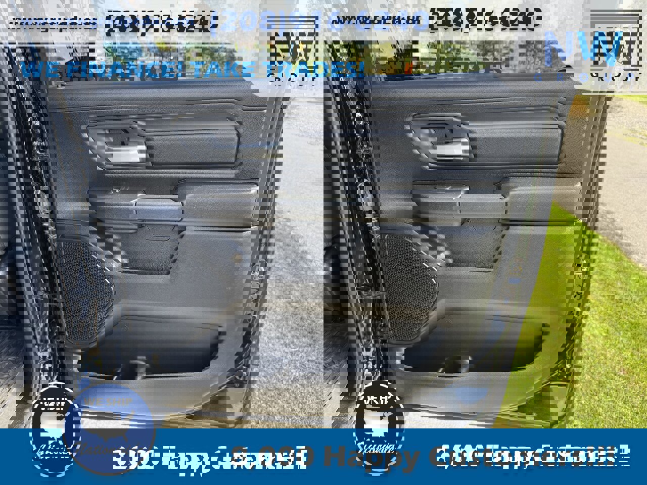 Used 2024 RAM 1500 Tradesman w/ Sport Appearance Package image 27