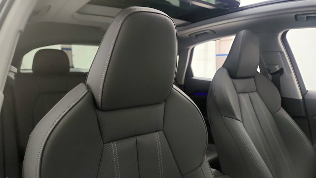 Used 2026 Audi Q5 Premium Plus AWD/4WD image 36