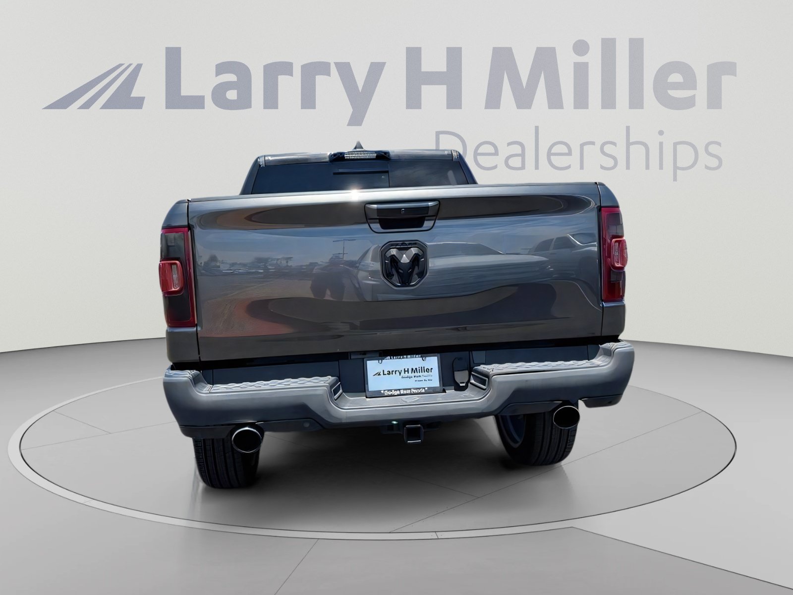 Certified 2022 RAM 1500 Limited AWD/4WD image 6